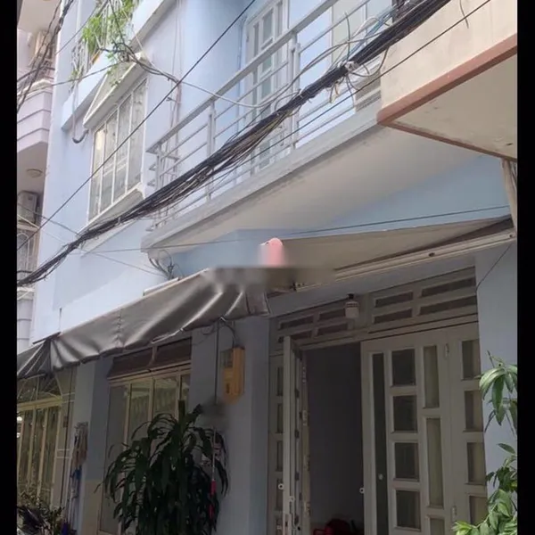 Nhà 3T hẻm 701 trần xuân soạn , 7.6m x 8.5m