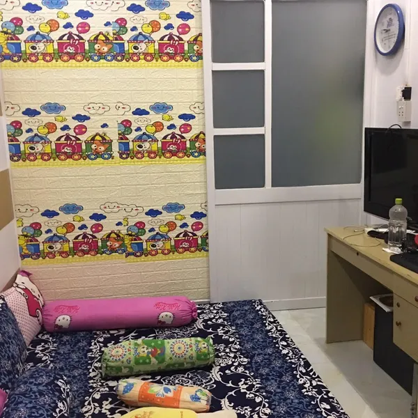 Nhà 4T hẻm 701 trần xuân soạn , 2.8m x 5m