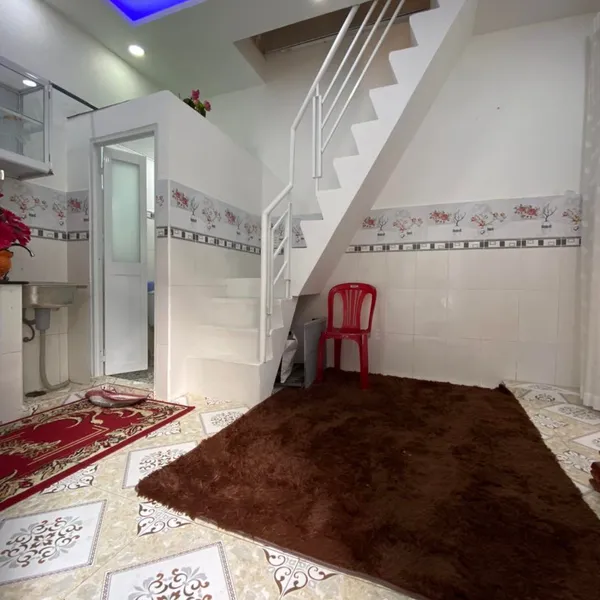 Nhà hẻm 903 trần xuân soạn ,  4m x 3m