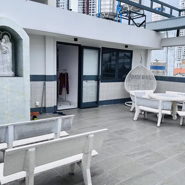 Nhà 5 tầng KDC Kiều Đàm 793 Trần Xuân Soạn 8m x 15m