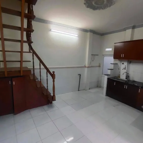 Nhà 2T trần xuân soạn , tân thuận tây, 3.7m x 4.5m nở hậu 6.4m