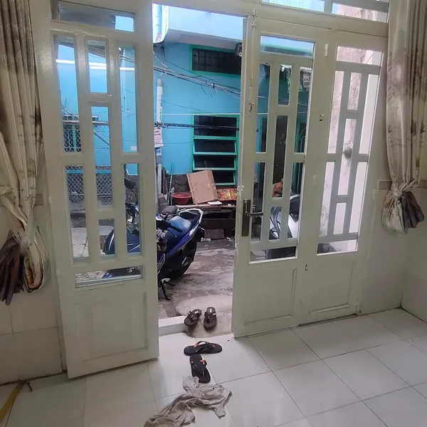 Nhà 2T trần xuân soạn , tân thuận tây, 3.7m x 4.5m nở hậu 6.4m