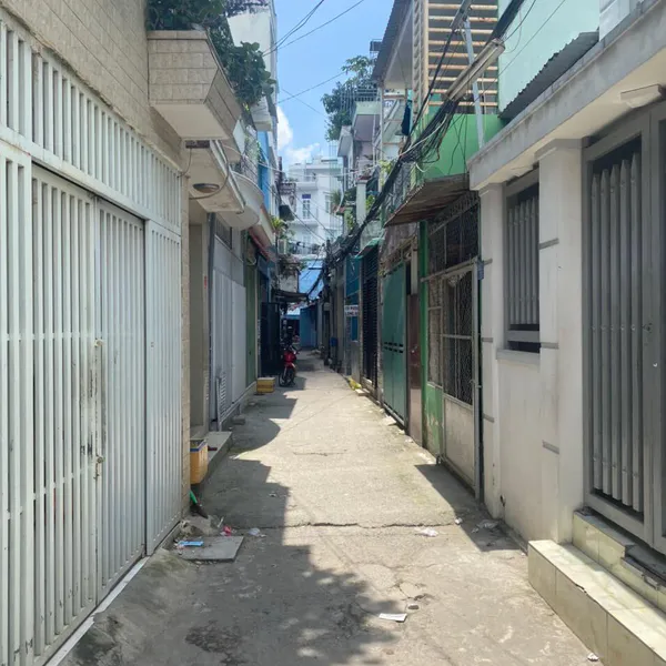 Nhà 3T hẻm 1041 trần xuân soạn , 3,6 x 8,5m