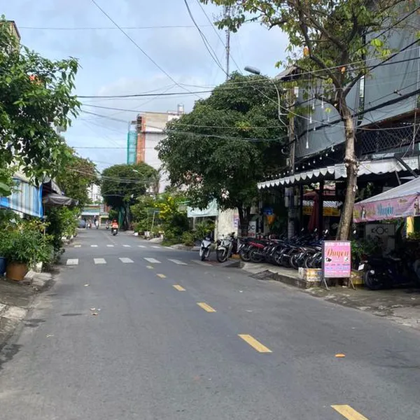 Nhà 2 tầng đường 37 Tân Quy 4m x 20,3m