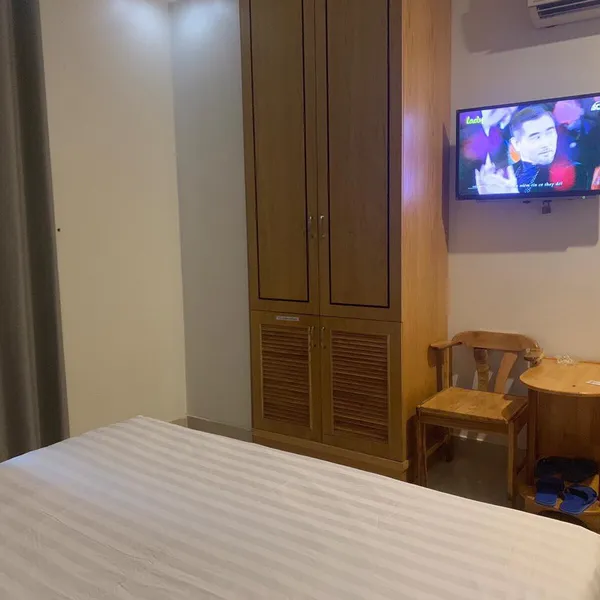 Khách sạn 8 tầng số 2 đường số 85,&nbsp; P. Tân Quy,&nbsp;Quận 7