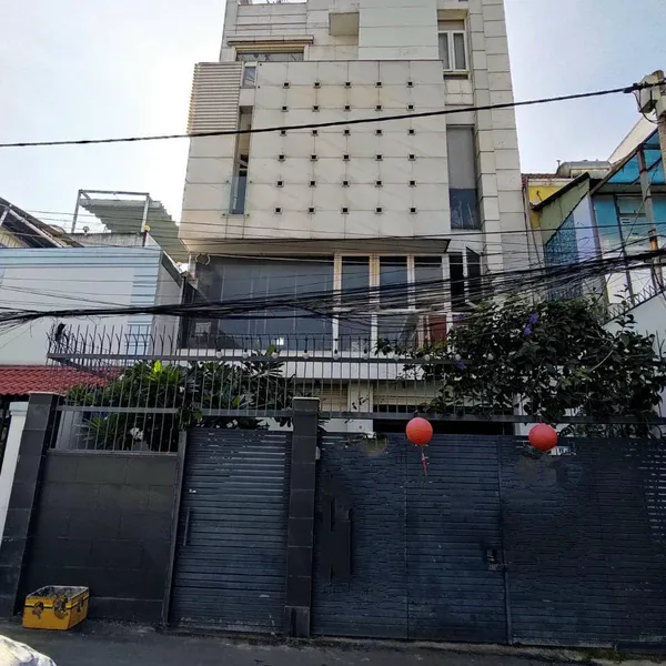 Nhà 5 tầng mặt tiền đường số Tân Quy 8m x 18m