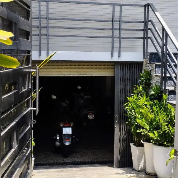 Nhà 5 tầng mặt tiền đường số Tân Quy 4m x 23m