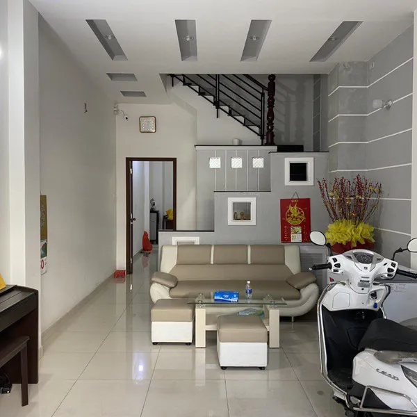 Nhà 3 tầg hẻm Vườn Điều, Tân Quy, 4m x 16m