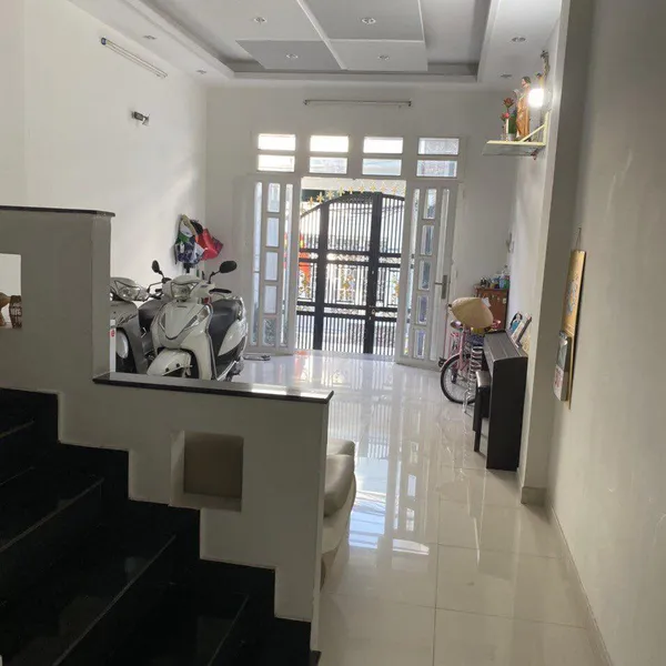 Nhà 3 tầg hẻm Vườn Điều, Tân Quy, 4m x 16m