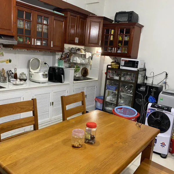 Nhà 3 tầg hẻm Vườn Điều, Tân Quy, 4m x 16m