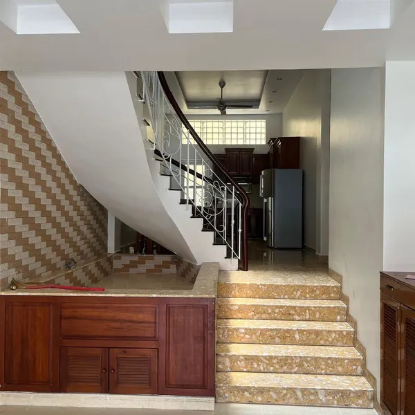 Nhà 5 tầng mặt tiền đường số, Phường Tân Quy Gần Mai Văn Vĩnh