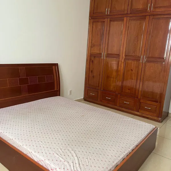 Nhà 5 tầng mặt tiền đường số, Phường Tân Quy Gần Mai Văn Vĩnh