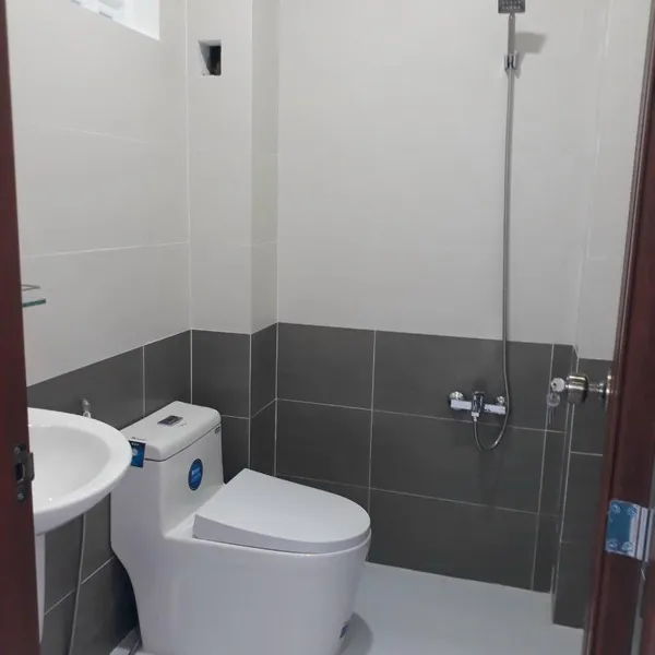 Nhà 2 tầng mặt tiền đường số Tân Quy 4m x 22m