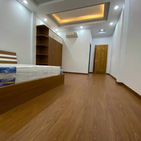 Nhà 4 tầng đường Số Tân Quy 4m x 20m