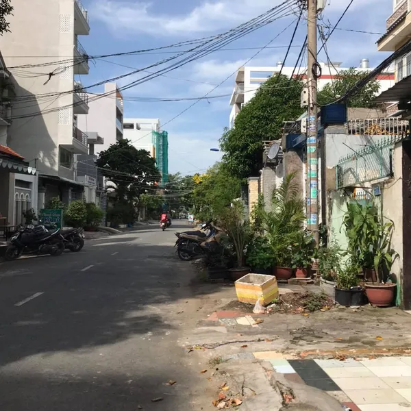 Nhà 2L đường 47, tân quy , 4m x 40m - 12 tỷ 5