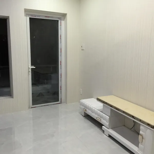 Nhà 4T mt đường 39, tân quy, 4.7m x 21m doanh thu sinh lời 480tr/năm