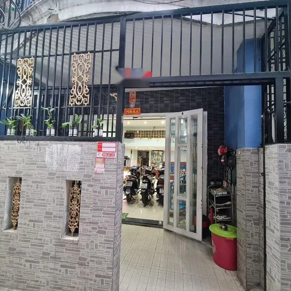 Kèo thơm ! Nhà 3T hẻm 98 Bùi Văn Ba, 4m x 15m