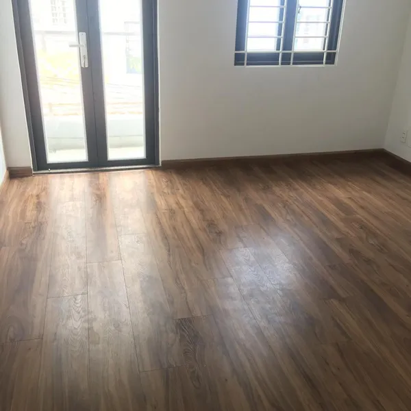 Nhà 2T hẻm Nguyễn Văn Quỳ, 4m x 15m