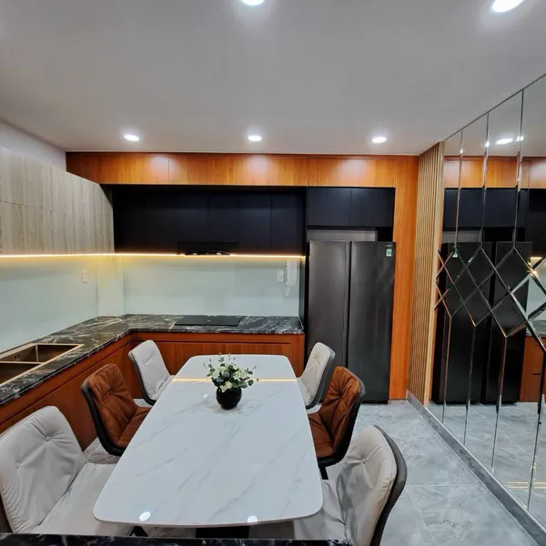 Nhà 5 tầng mặt tiền đường số - gần chợ Tân Mỹ