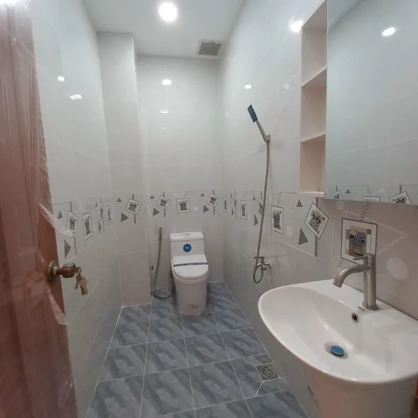 Nhà 2 tầng đường số 9 - chợ Tân Mỹ 4m x 15m