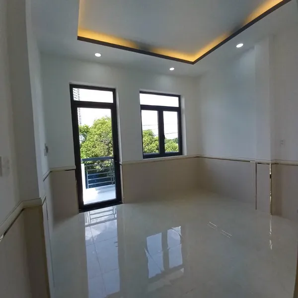 Nhà 2 tầng đường số 9 - chợ Tân Mỹ 4m x 15m