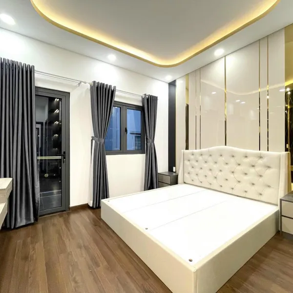 Nhà 5 tầng mặt tiền đường số Tân Kiểng 4m x 21m