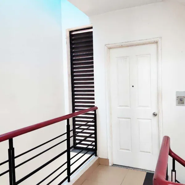 Nhà 4 tầng khu Tạ Ngọc Thảo Quận 7 Diện tích: 5m x 16m