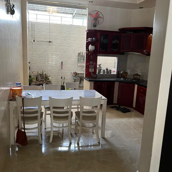 Nhà 3 tầng mặt tiền đường Cao Thị Chính 4m x 20m