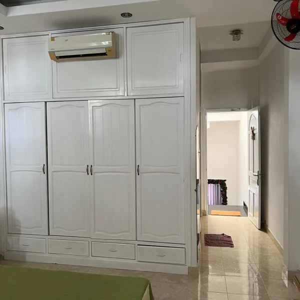 Nhà 3 tầng mặt tiền đường Cao Thị Chính 4m x 20m