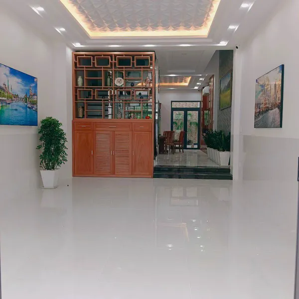 Nhà 5 tầng đường D1 KDC Phú Mỹ  Quận 7 có thang máy