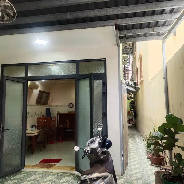 Nhà 2 tầng mặt tiền đường số Bình Thuận 8,8m x 20,8m