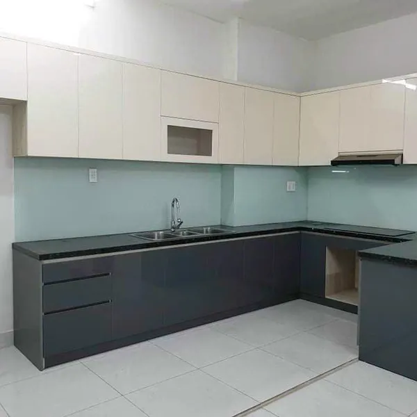 Nhà 4 tầng mặt tiền đại lộ Nguyễn Văn Linh gần Nguyễn Thị Thập