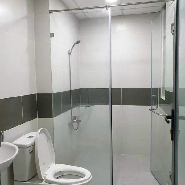 Nhà 4 tầng mặt tiền đại lộ Nguyễn Văn Linh gần Nguyễn Thị Thập