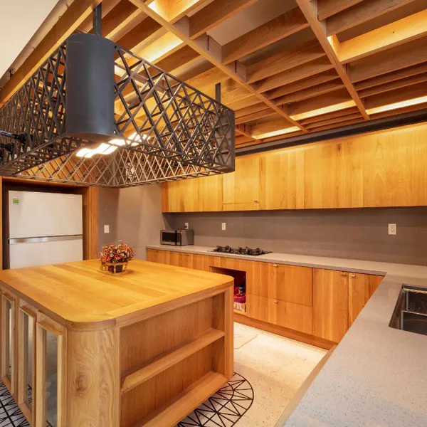 Nhà 5 tầng khu Tân Quy Đông 6m x 15m