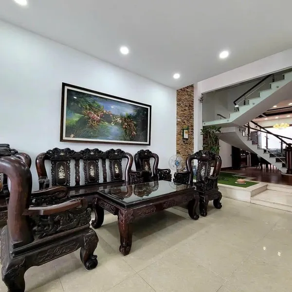 Biệt thự góc 2 mặt tiền Nguyễn Văn Linh 8m x 29,7m