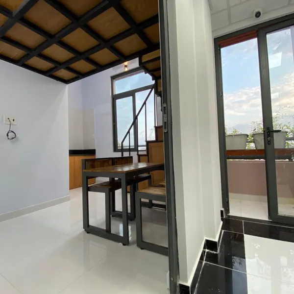 Tòa nhà khai thác dòng tiền 14m x 20m Roi 6,4%