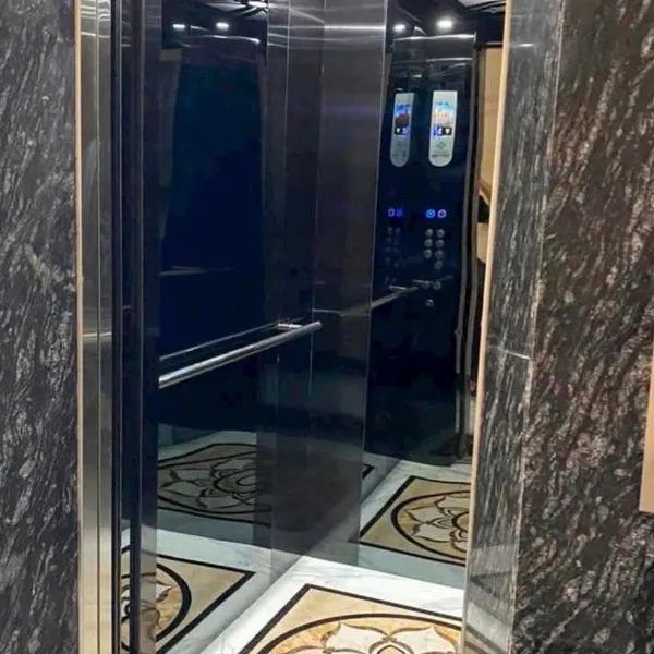 Bán tòa nhà căn hộ dịch vụ Quận Bình Thạnh đường Nơ Trang Long, P.12