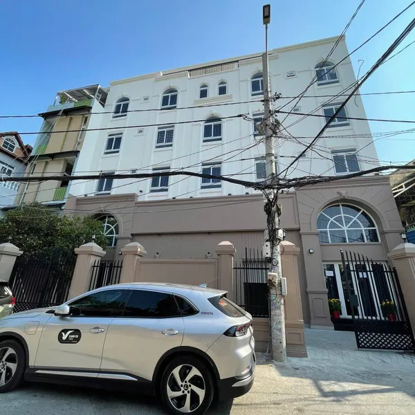 Bán tòa nhà căn hộ dịch vụ Quận Bình Thạnh đường Nguyễn Văn Đậu