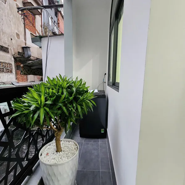 Bán toà nhà căn hộ dịch vụ Quận 1 đường Lê Thánh Tôn, P. Bến Thành