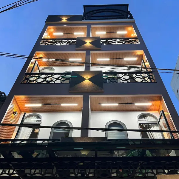 Bán tòa nhà căn hộ dịch vụ Quận 10 đường Điện Biên Phủ