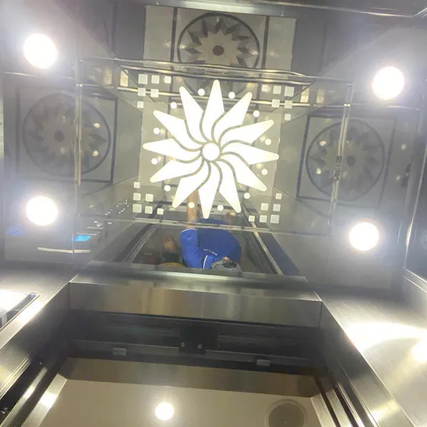 Bán tòa nhà căn hộ dịch vụ Quận 10 đường Điện Biên Phủ