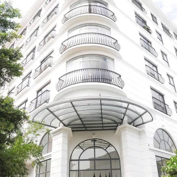 Bán toà nhà căn hộ dịch vụ Gò Vấp mặt tiền đường Trần Bình Trọng