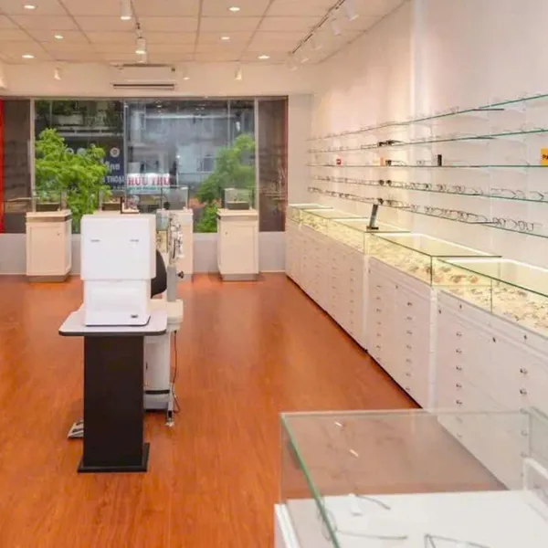 Cho thuê nhà 134 Nguyễn Thái Học, P. Bến Thành, Quận 1