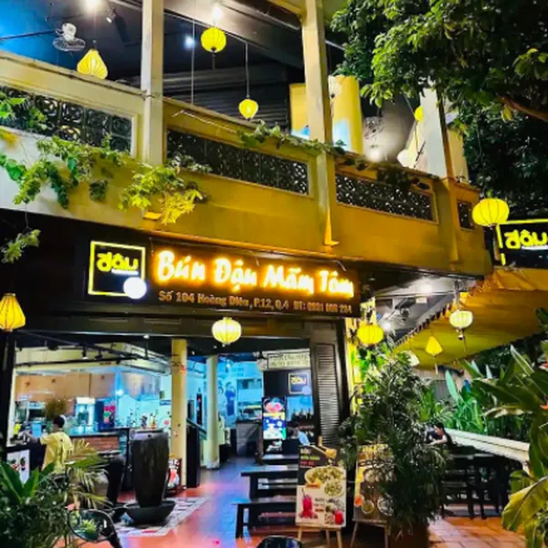 Cho thuê nhà 104 Hoàng Diệu, P. Xóm Chiếu, Quận 4